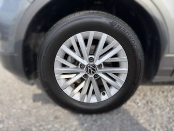 Volkswagen T-Roc - 8