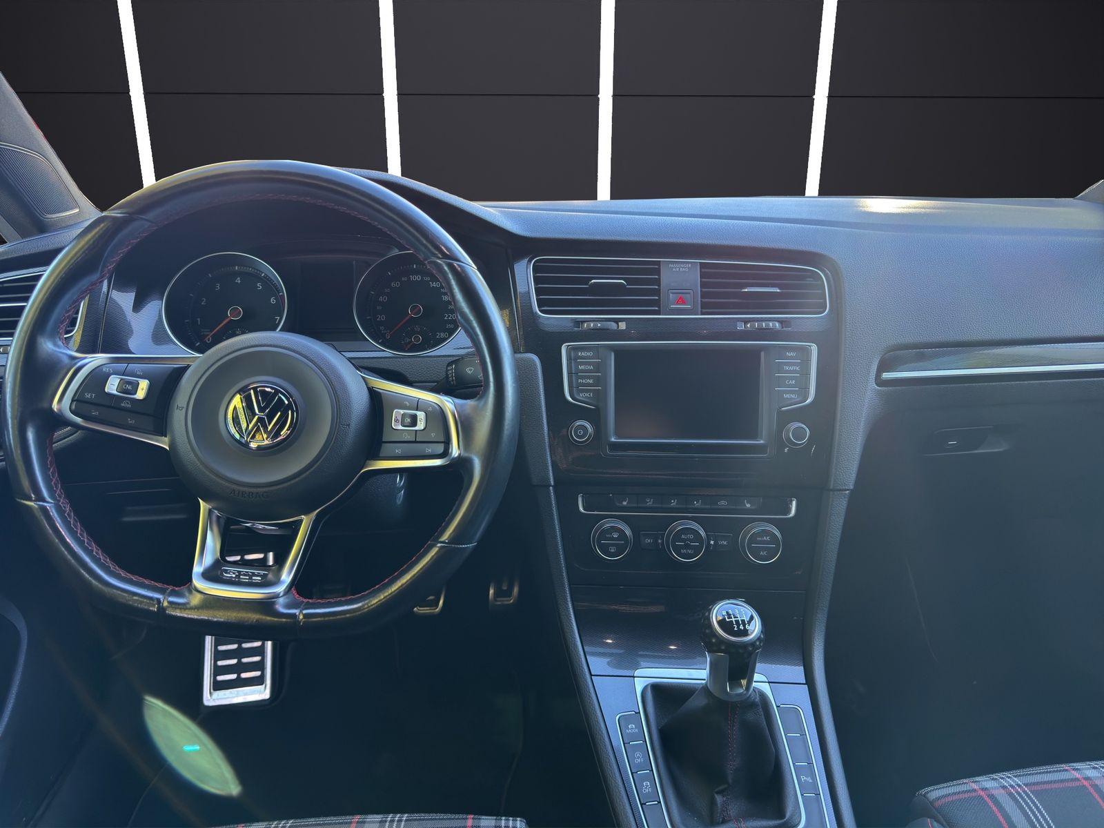 Volkswagen Golf VII 2.0 GTI BMT Xenon+/Kamera/Mirror-Link..