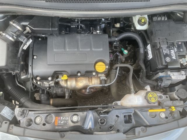 Fahrzeugabbildung Opel Corsa 1.4 Color Edition ecoFlex Sitzheizung, Ein