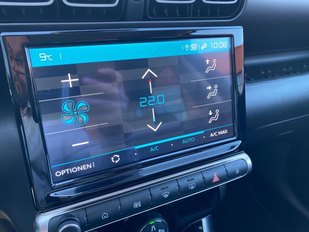 Fahrzeugabbildung Citroën C3 Aircross PureTech 110 PLUS *Allwetter*Navi*
