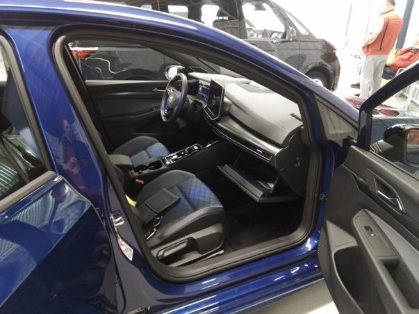 Volkswagen Golf - Bild 9