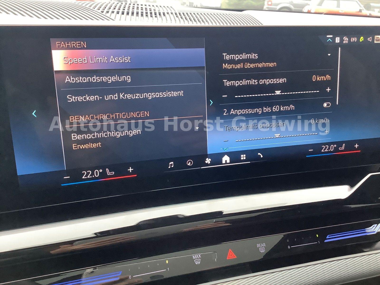 BMW 520d Tour xD M Sport Pro Pano HUD AHK 360° ACC