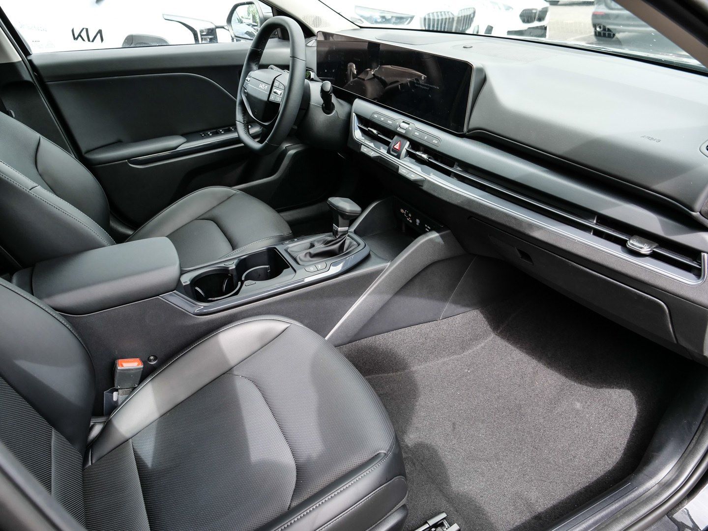 Kia K4 - Bild 15