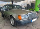 Mercedes-Benz 300D W 124 - Mercedes-Benz 300 in Berlin