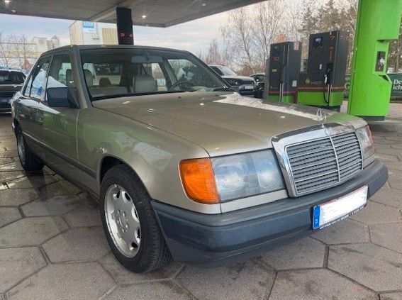 Mercedes-Benz 300D W 124