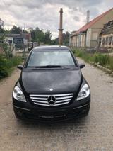 Mercedes-Benz B 200 Special Edition Special Edition - Mercedes-Benz B-Class: Special Edition