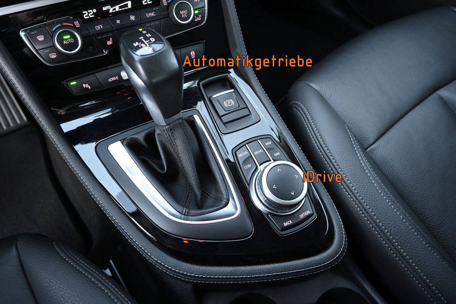Fahrzeugabbildung BMW 225xe Active Tourer iPerform. Luxury Line °ACC°
