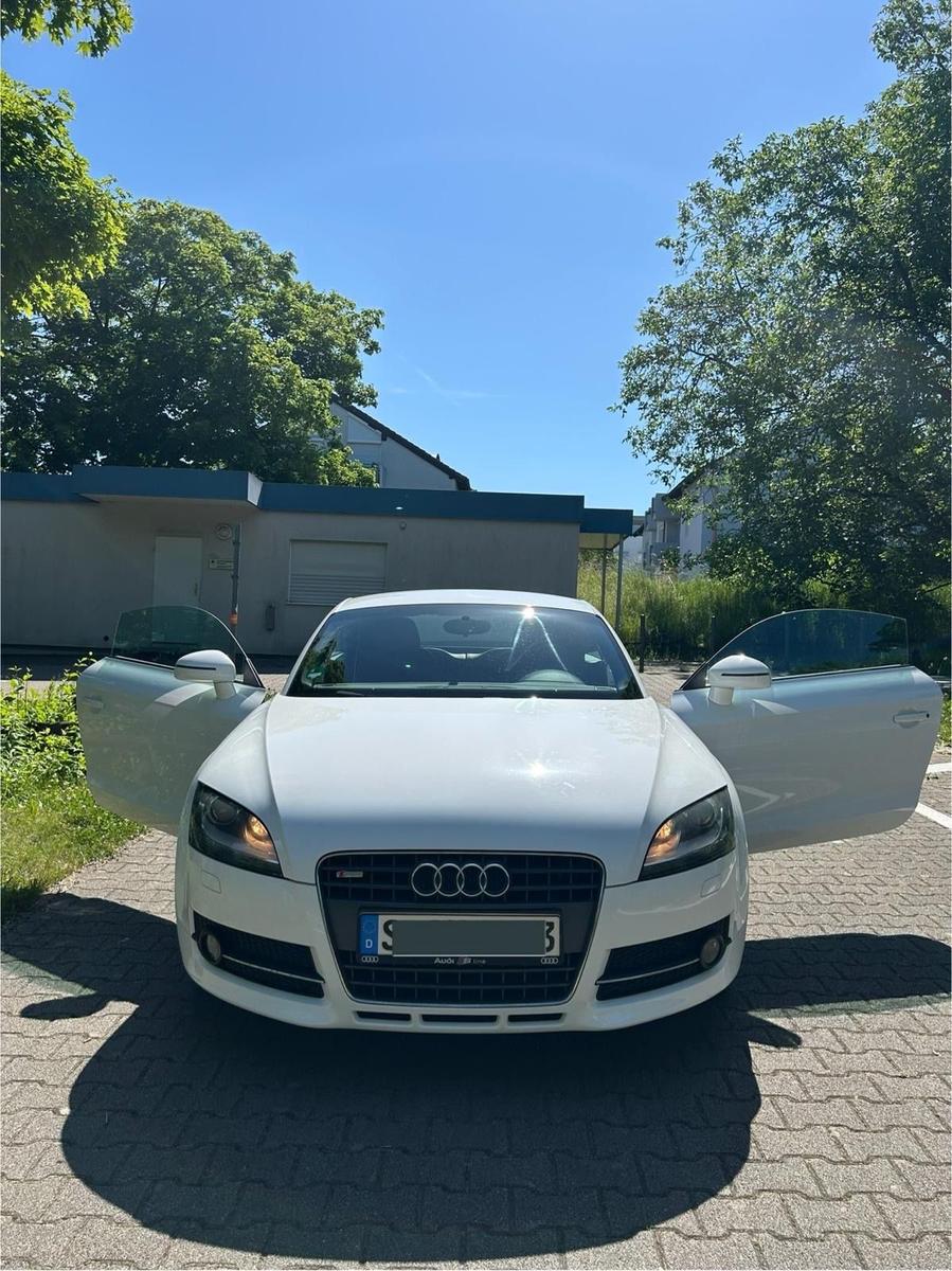 Audi TT Coupe 1.8 TFSI -