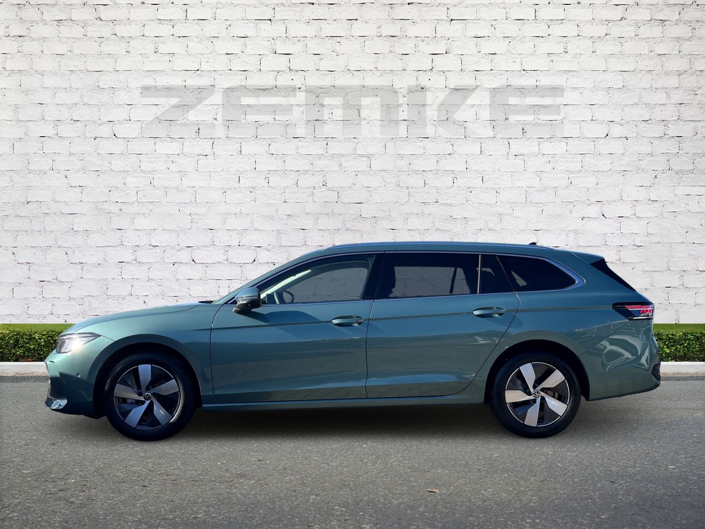 Volkswagen Passat Variant 1.5 eTSI DSG 3,99 % Business Navi foto 3