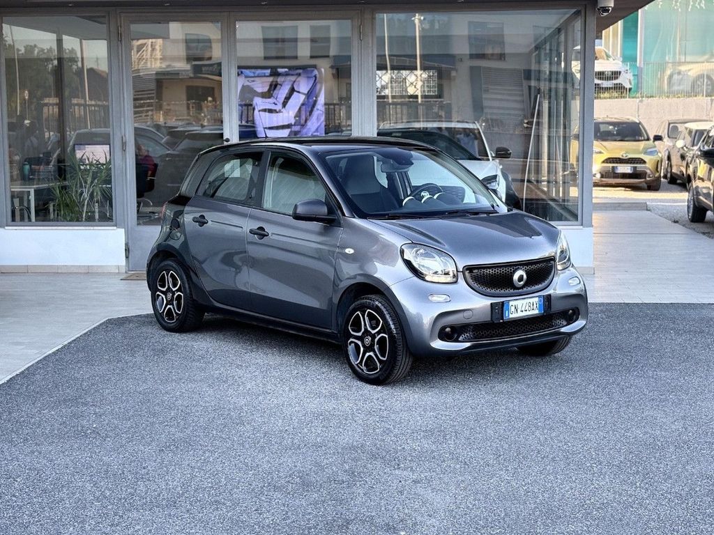Image of Smart ForFour