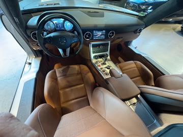 2011 Mercedes-BENZ SLS AMG 缩略图 41