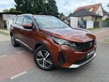 Peugeot 5008 Allure/7-Sitzer/R.KAMERA/NAVI/AHK/Tot-W. - Peugeot 5008 aus 2021