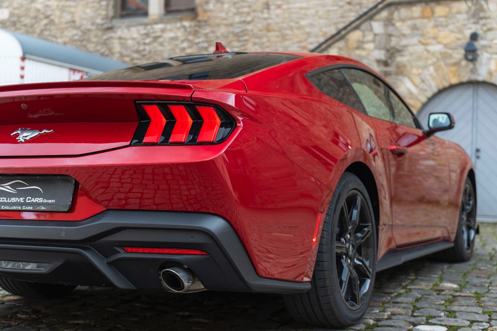 Fahrzeugabbildung Ford Mustang Ecoboost B&O LED KAM ACC CARPLAY TOTW