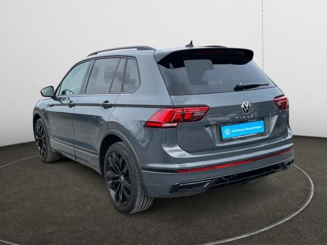 Volkswagen Tiguan 2.0 TDI DSG 4M R-Line Navi AHK Pano Black foto 3