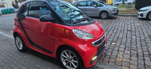 Smart ForTwo coupe MHD 52kW Sitzheizung Navi  Servo.