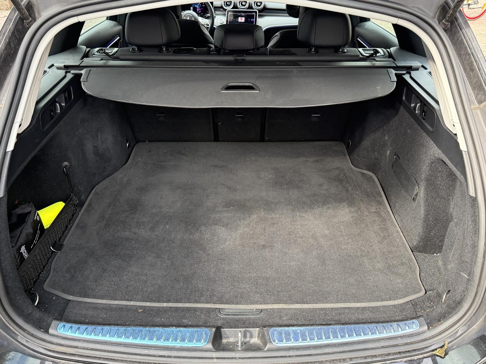 Mercedes-Benz C-Class d T 9G-TRONIC Edition Avantgarde 360° Kam., миниатюра 21