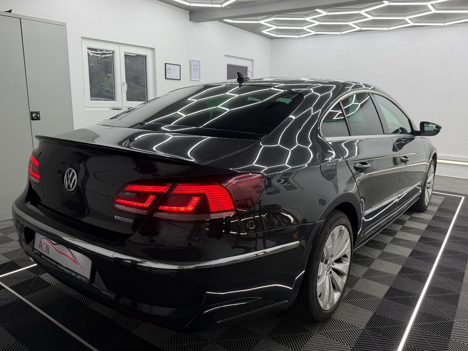 Fahrzeugabbildung Volkswagen CC 2.0 TDI NAVI/SHZG/TÜV 11.27/SCHECKHEFT