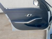 BMW 330 - Vorschau Bild 9