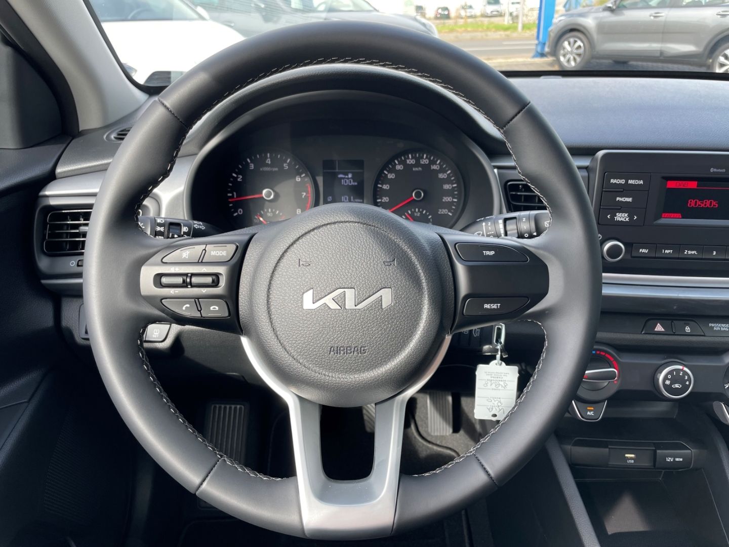 Fahrzeugabbildung Kia Rio Edition 7 DAB Klima PDC hi Bluetooth