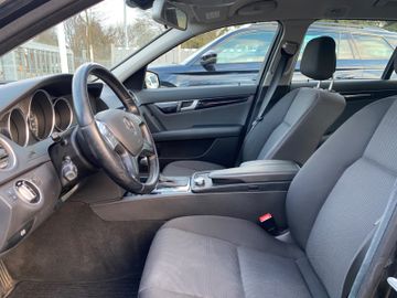 Fahrzeugabbildung Mercedes-Benz C 180 T CDI*SHZ*Navi*PDC*Tempomat*AHK*
