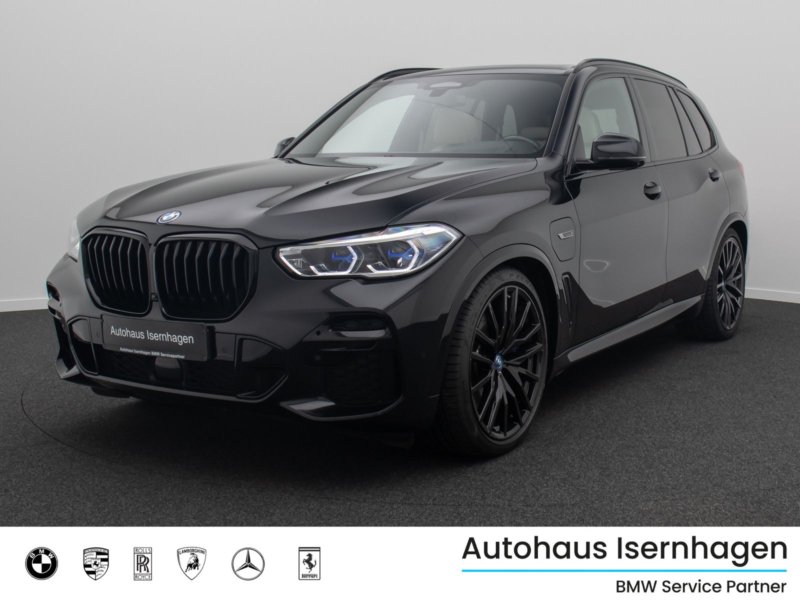 Fahrzeugabbildung BMW X5 xD45e M Sport Panorama DAB DispKey 360°22Zoll