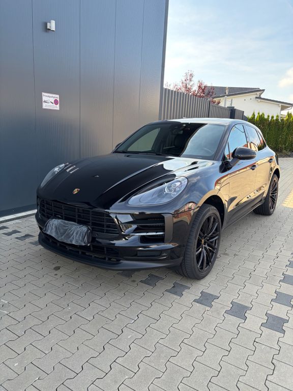 Image of Porsche Macan
