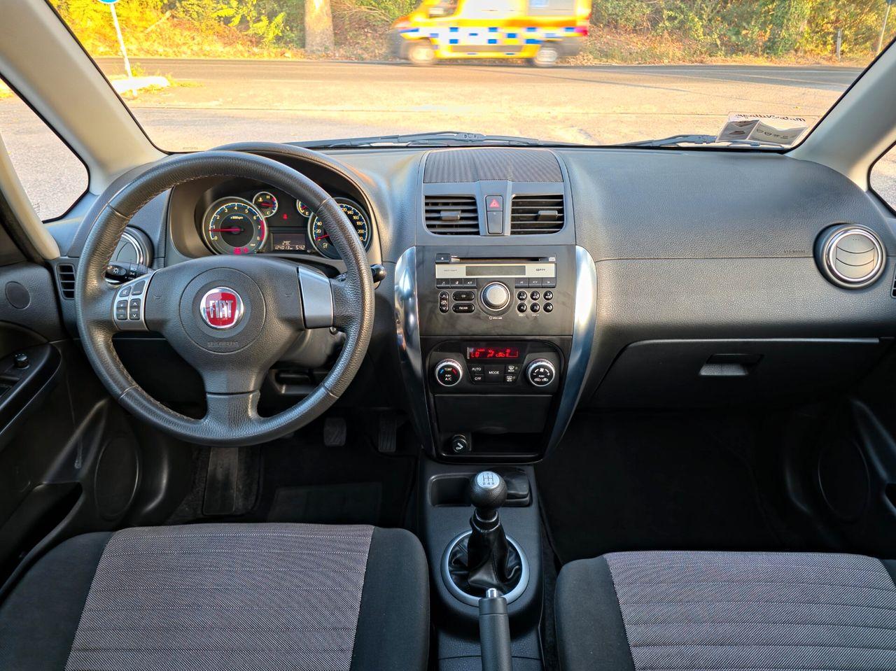 Fiat Sedici 2011 — фото 7