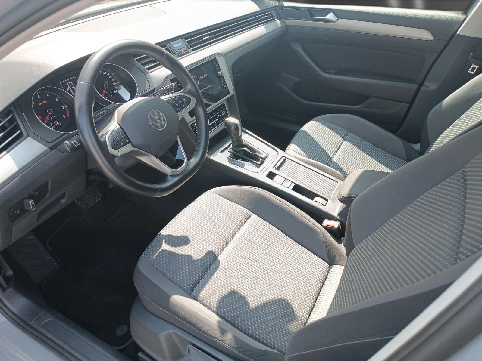Volkswagen Passat 1.5 TSI Conceptline DSG *R-CAM*, миниатюра 9