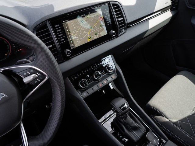 Karoq 2.0 TDI Sportline DSG AHK+MATRIX+RFK+NAVI