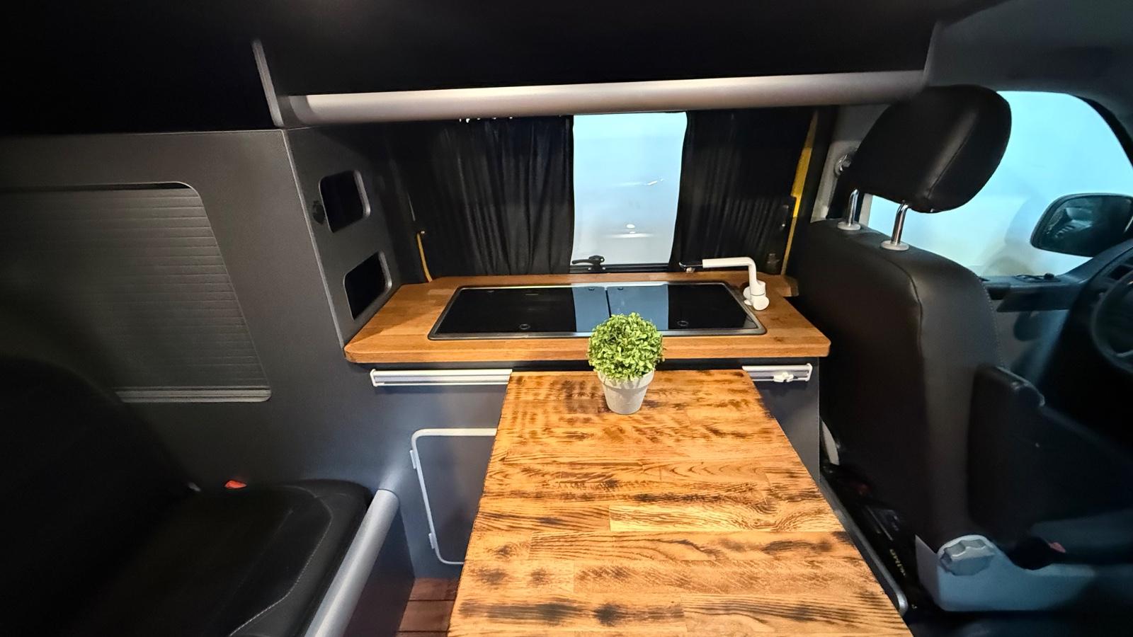 Volkswagen VW T5 HP-Camper kein California