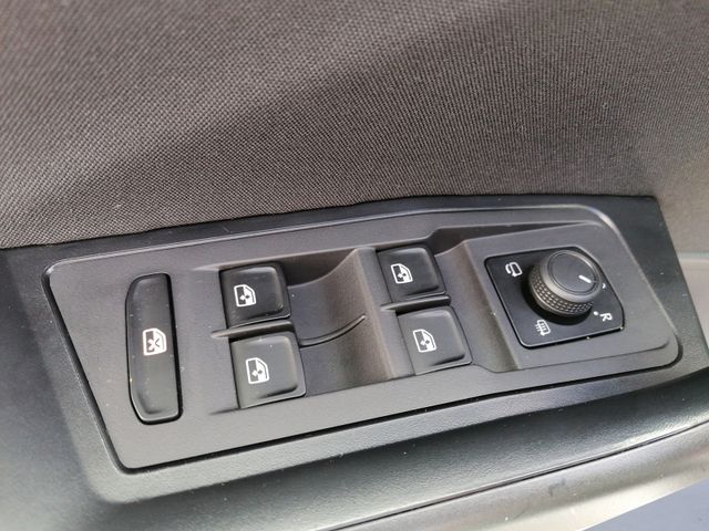 T-Roc 1.0 TSI Life PARKLENK+NAVI+LED