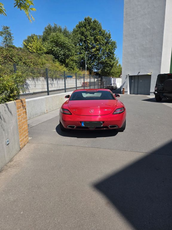 MERCEDES-BENZ SLS 2011
