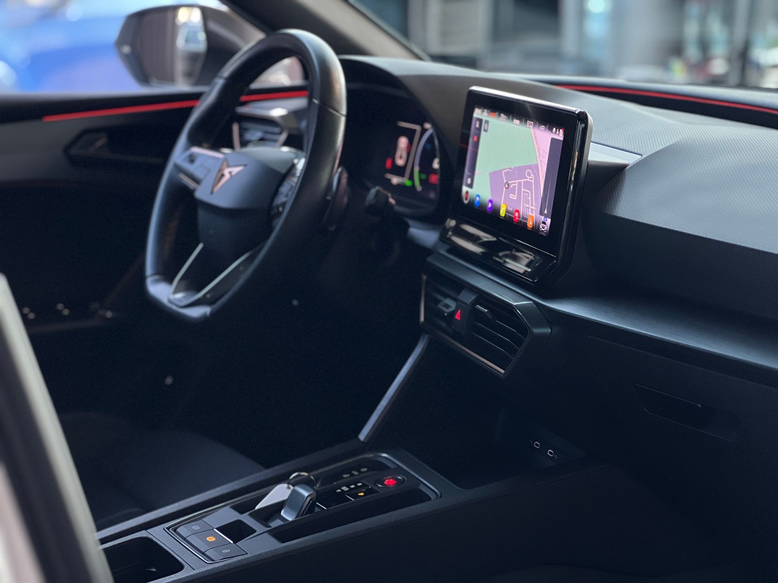 Fahrzeugabbildung CUPRA Leon Lim. VZ e-Hybrid FULL LINK LED NAVI