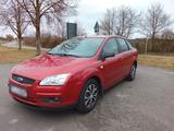 Ford Focus Focus 1.6 TDCi,Klima,Tüv/Au 10/27 - Ford Focus aus 2007 mit Diesel-Antrieb