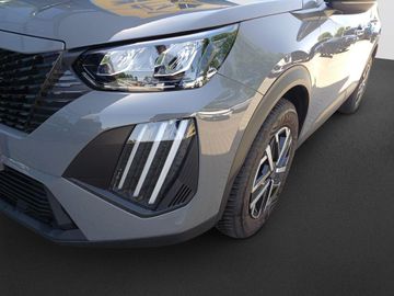 Peugeot 2008 - 9