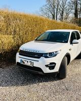 Land Rover Discovery Sport TD4 132kW Automatik 4WD SE Leder - Land Rover Discovery Sport: Von Privat