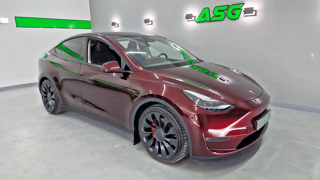 Image of Tesla Model Y