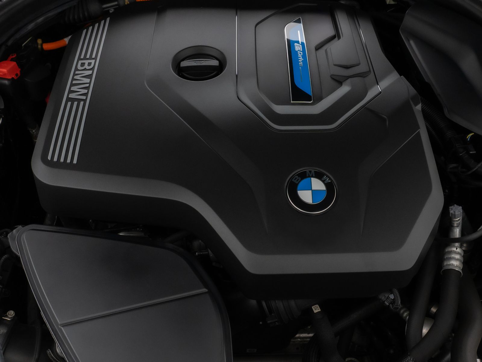 Fahrzeugabbildung BMW 520e Kamera DAB Sport Klima-4Zonen Alarm ParkAss