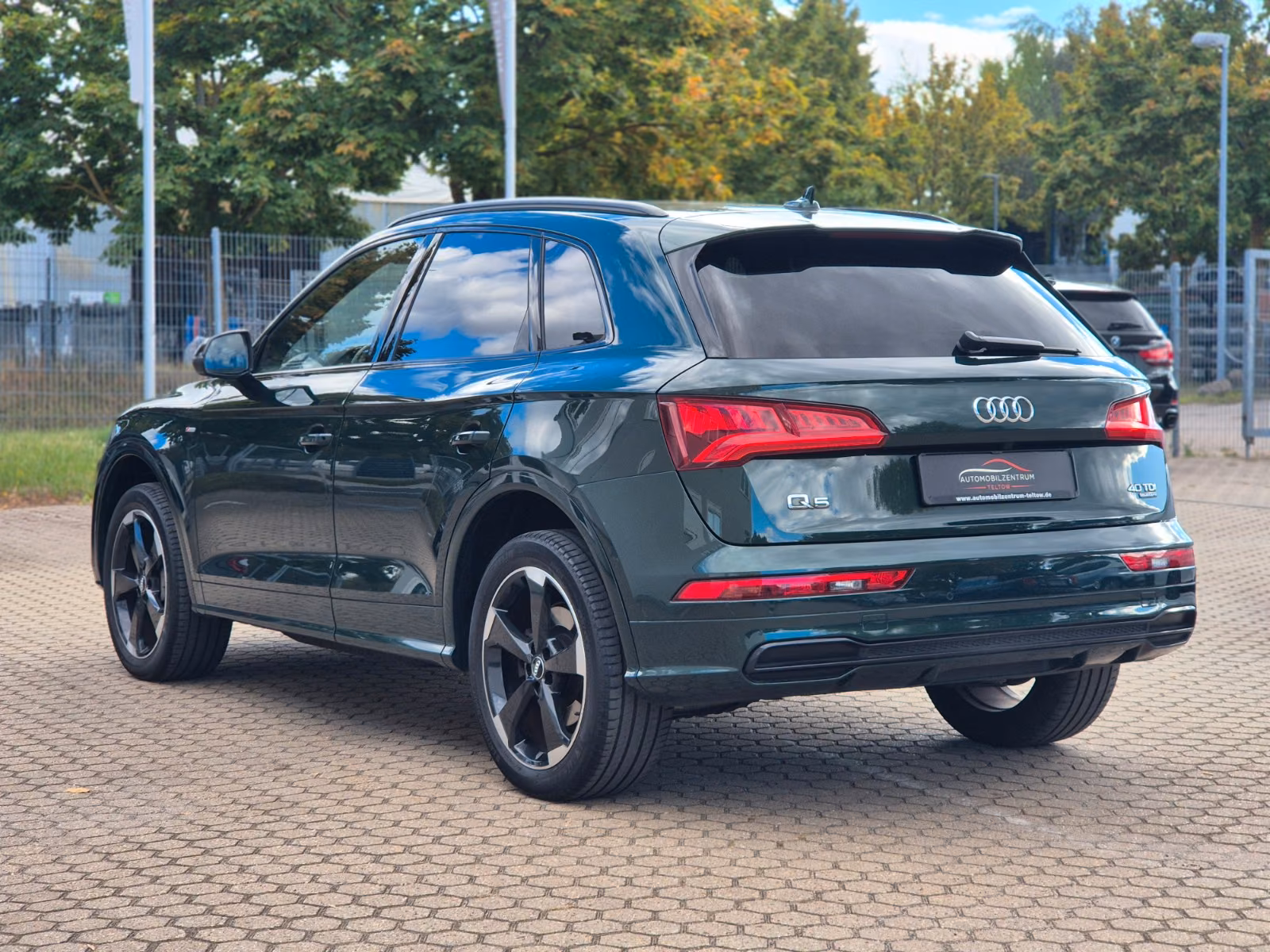 Audi Q5 40 TDI quattro sport S line Sport-Paket Plus