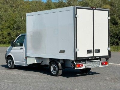 Fahrzeugabbildung Volkswagen T5 Transporter Koffer Kühlkoffer