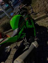 Kawasaki 125er 2023 - RENNSPORT VON 81 BIS 125 CCM