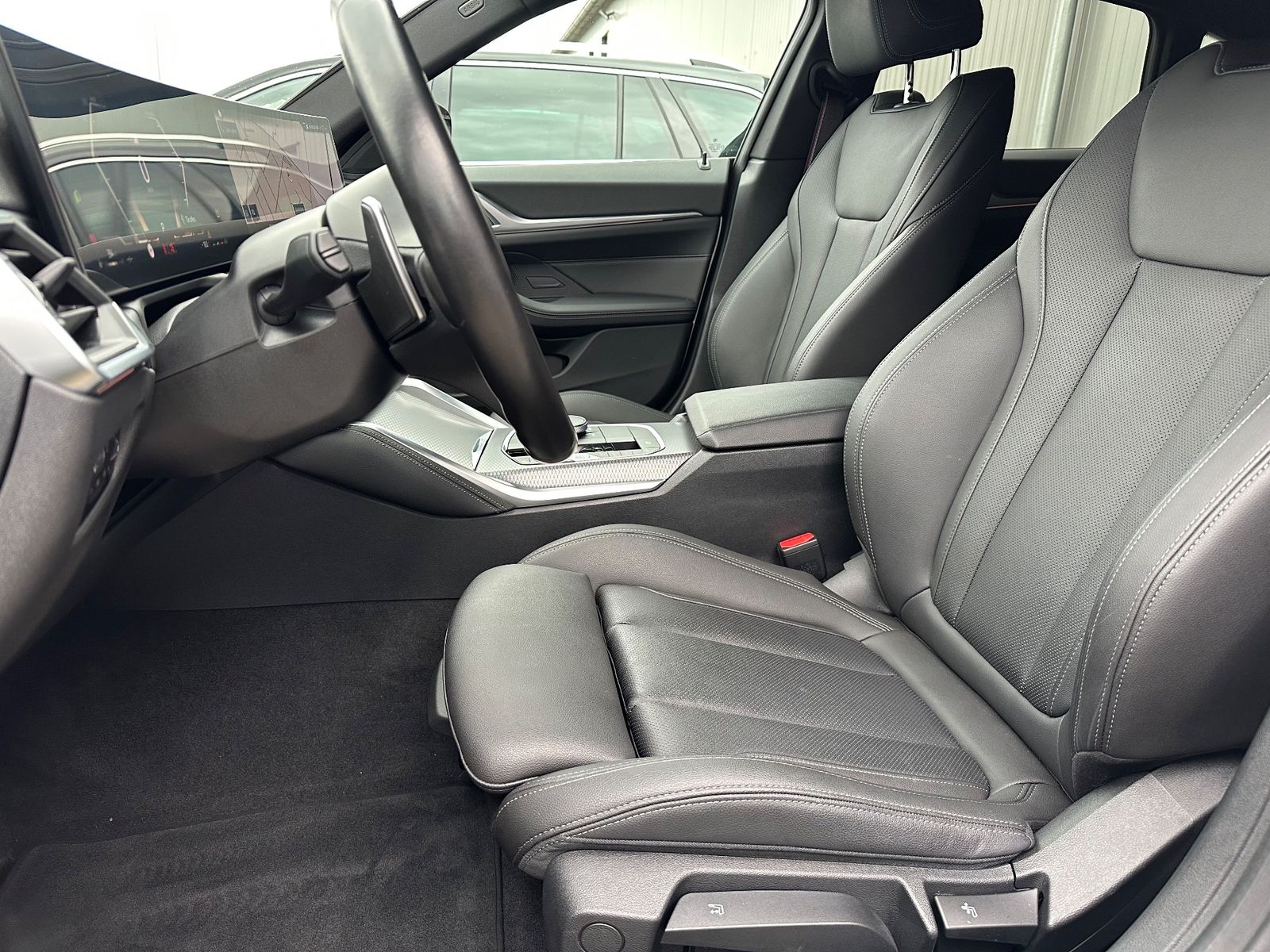 Fahrzeugabbildung BMW 420 Gran Coupé M-Sport Pro NAV+LED+ACC+KAMERA