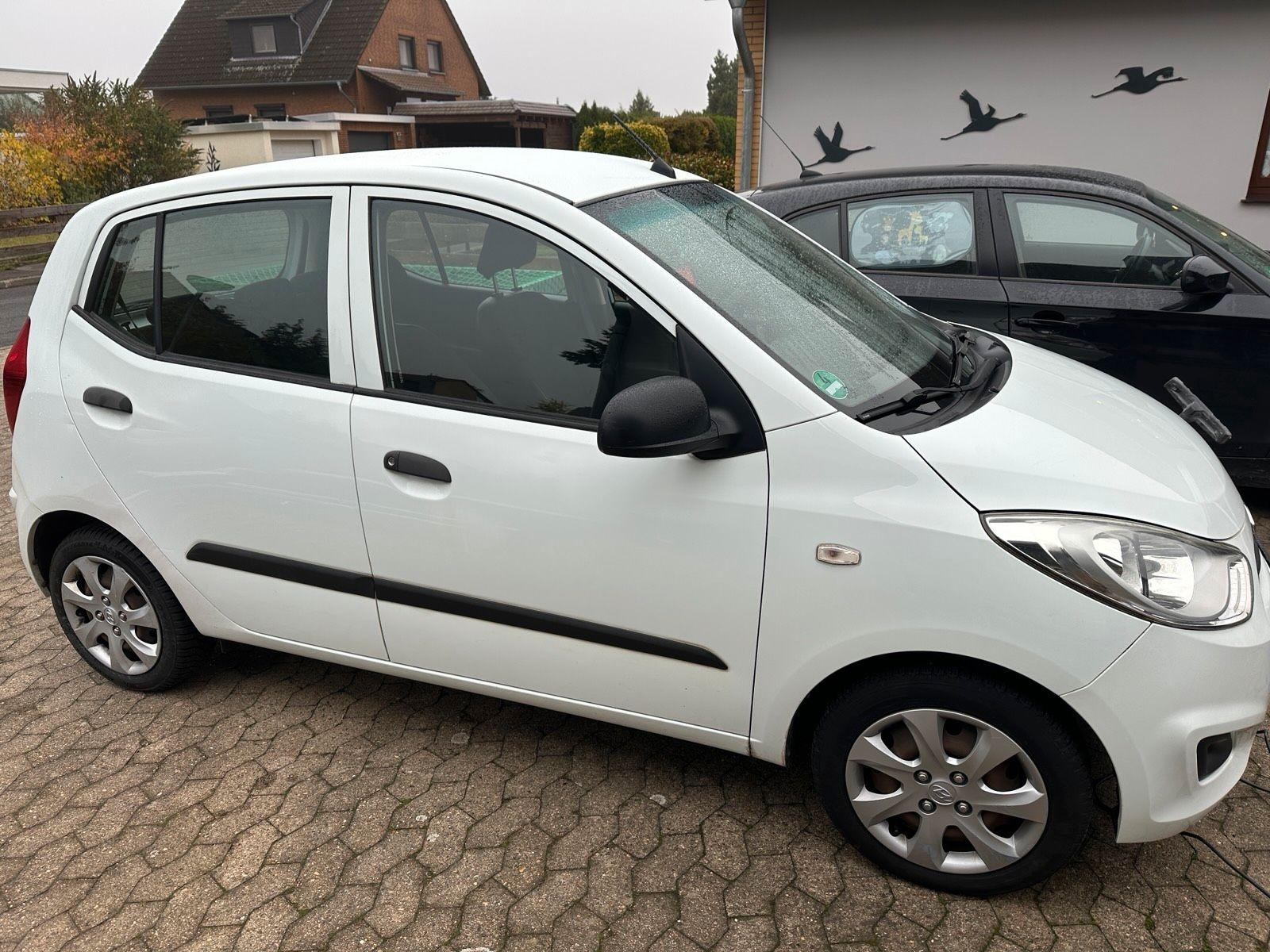 Hyundai i10