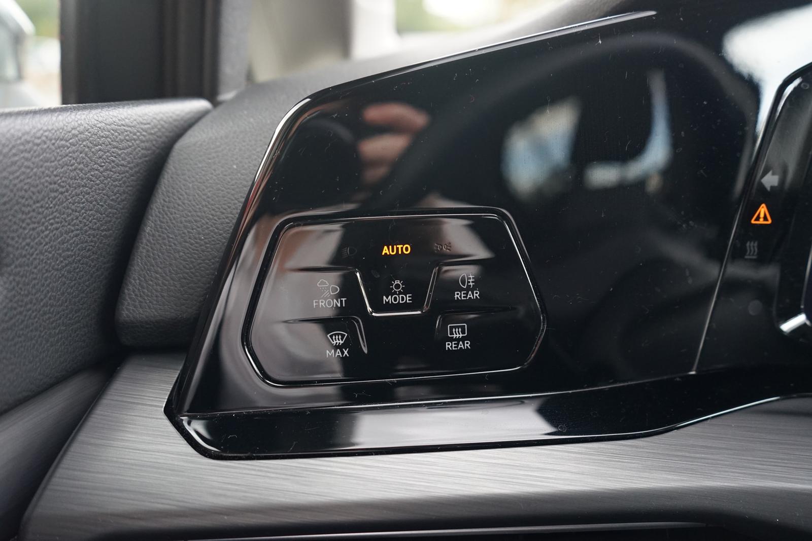 Volkswagen Golf VIII Style 1.5 eTSI DSG Navi LED ACC PDC, миниатюра 30