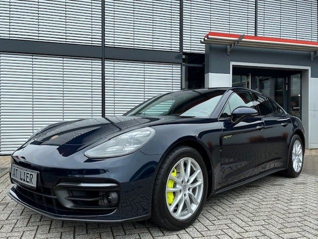 Porsche Panamera 4 S E-Hybrid Head-UP InnoDrive