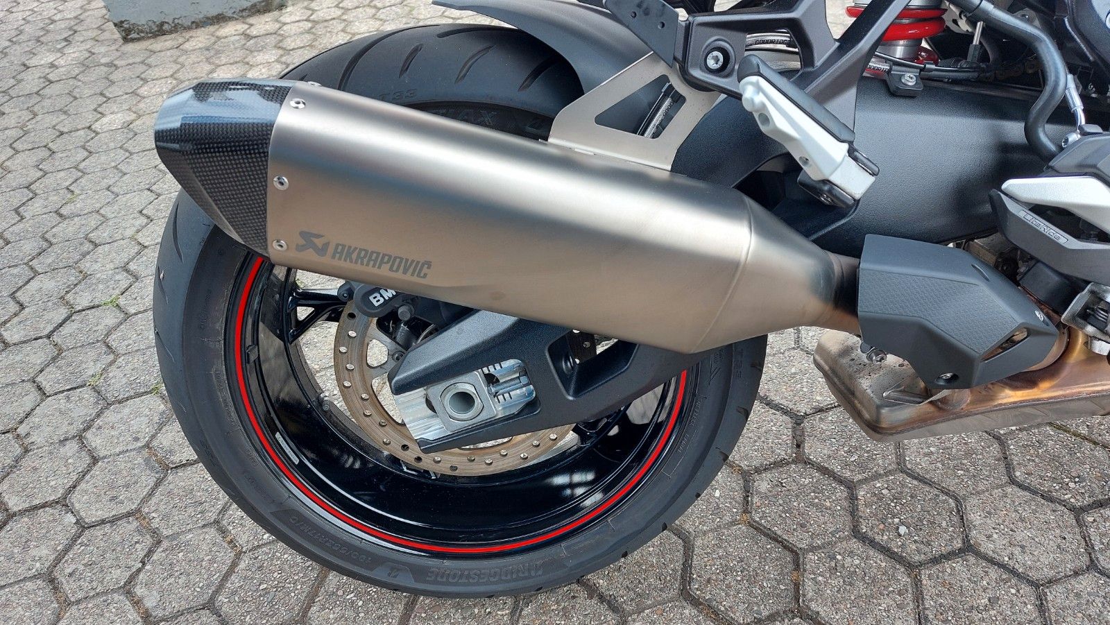 Fahrzeugabbildung BMW S 1000 XR   Style Sport  Neuzustand  Zubehör