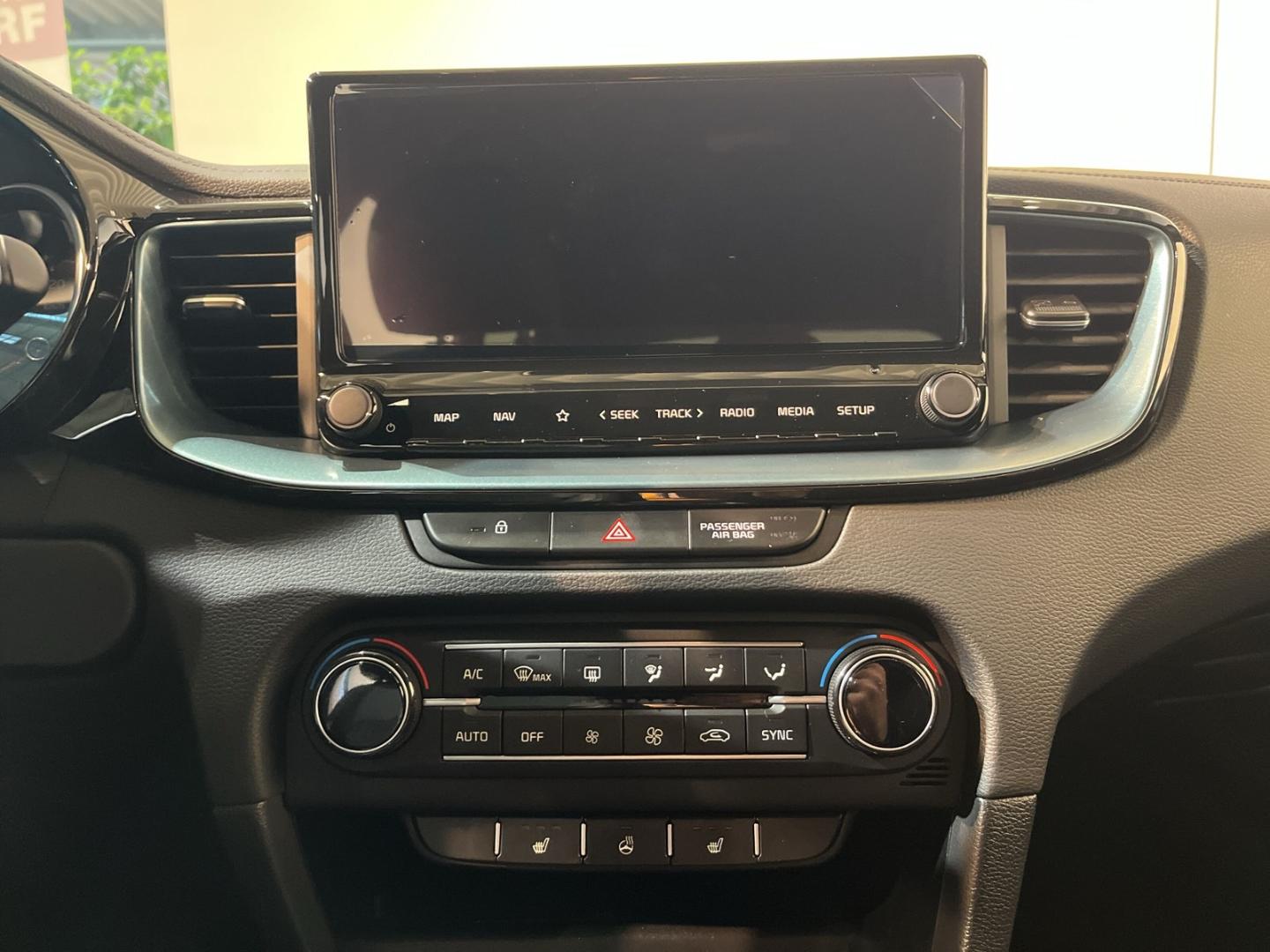 Kia Ceed_sw Night Line Edition 1.0 T-GDI*SHZ*Navi*DA