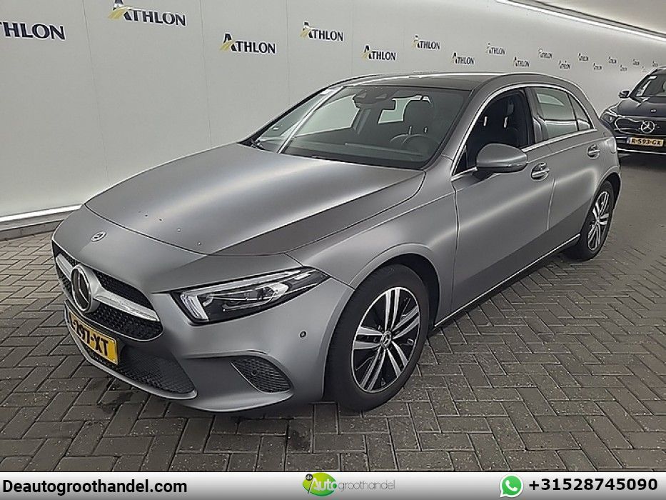 Mercedes-Benz A 250 e Business Solution Luxury Limited Pano