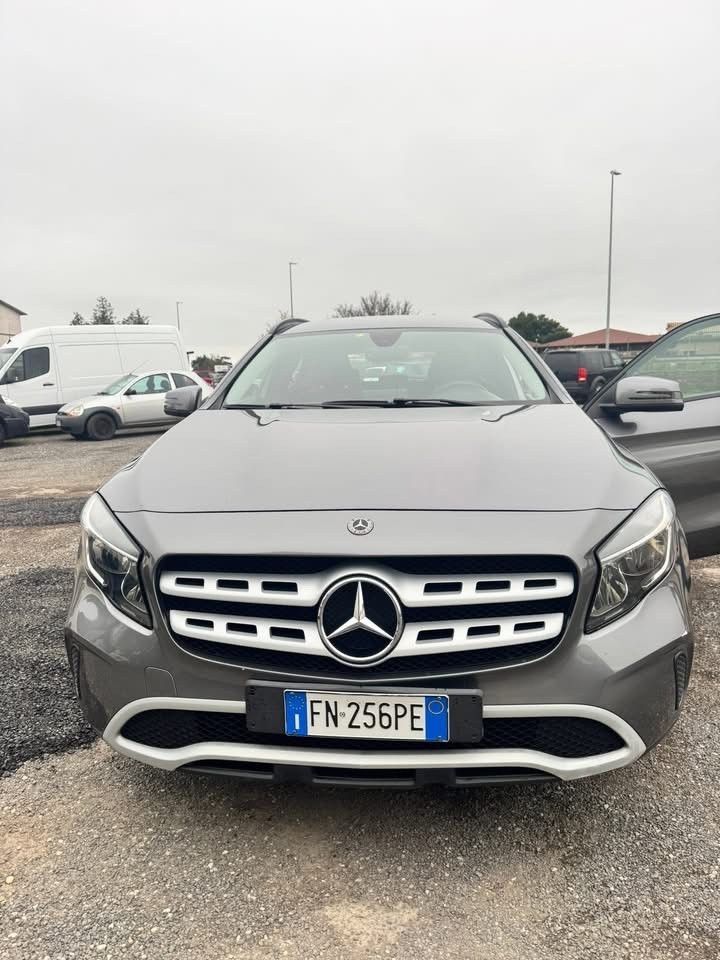 MERCEDES-BENZ Mercedes-benz GLA