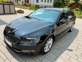 Skoda Superb, sehr gute Ausstattung - Skoda Superb: Skod
